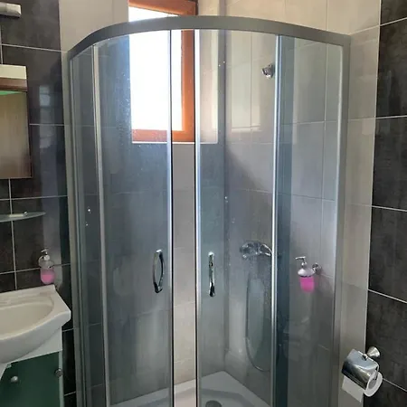 Torlashka Sreshta 3*